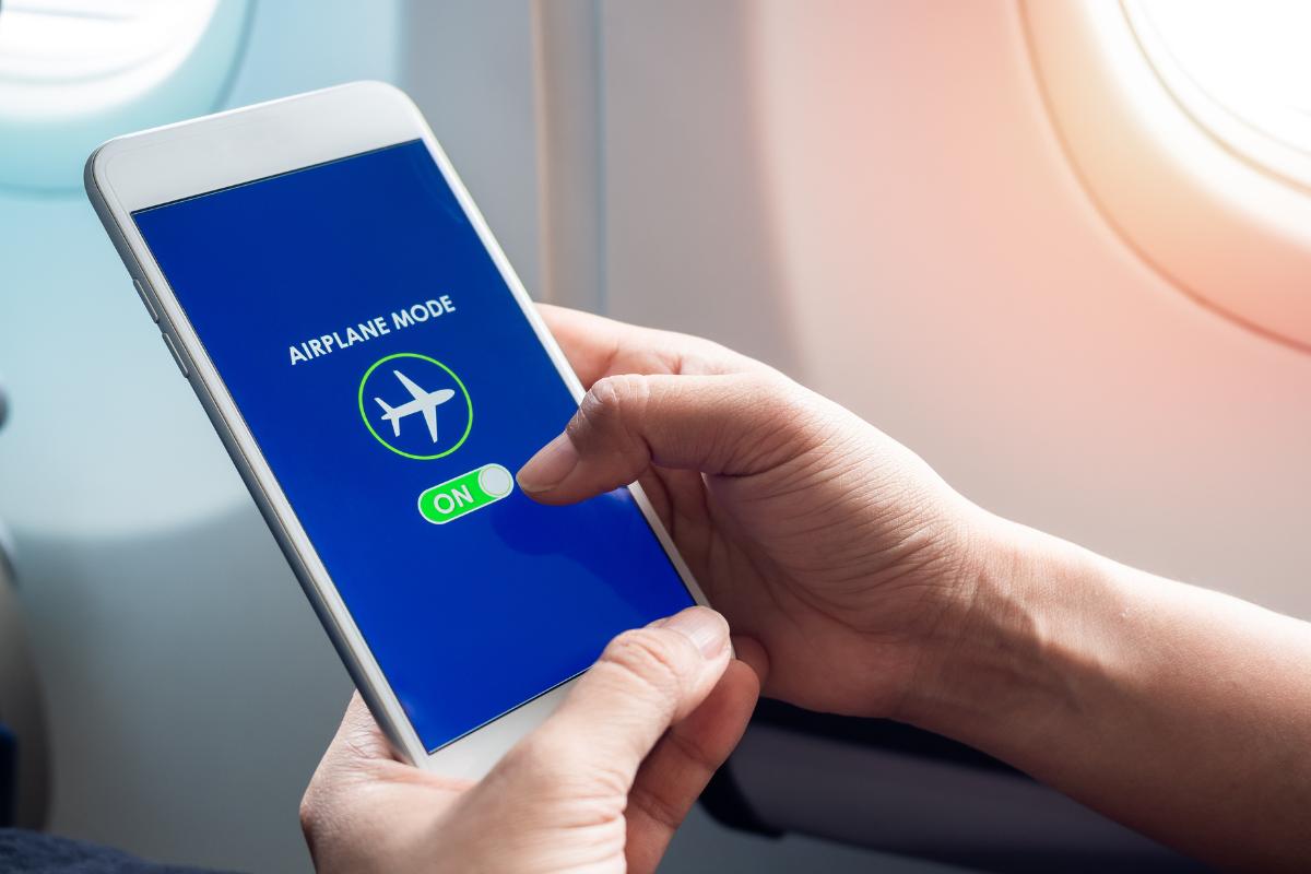 ¿Qué es el “modo avión” y para qué sirve realmente?