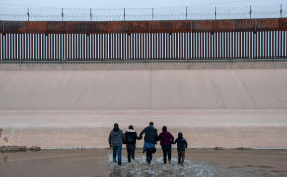Patrulla fronteriza lista para nueva oleada migrantes en El Paso