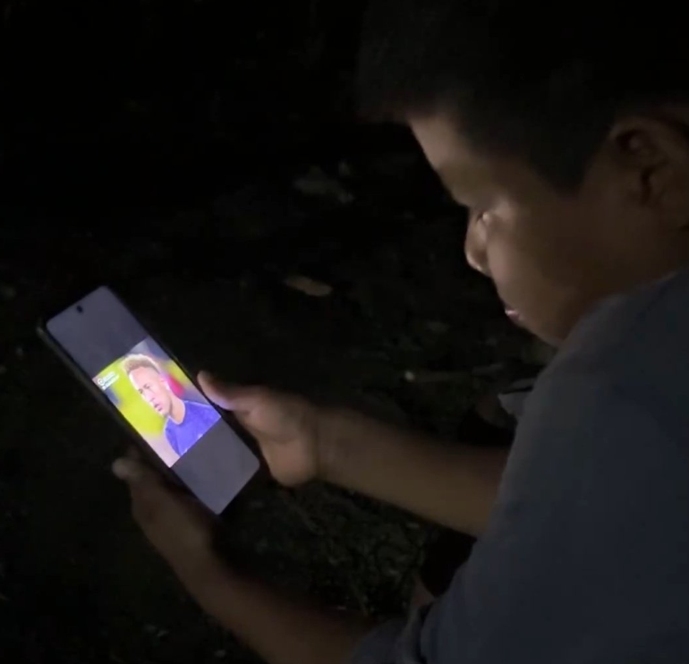 Tribu Marubo de la Amazonia conectada a Starlink enfrenta desafíos con redes sociales y pornografia