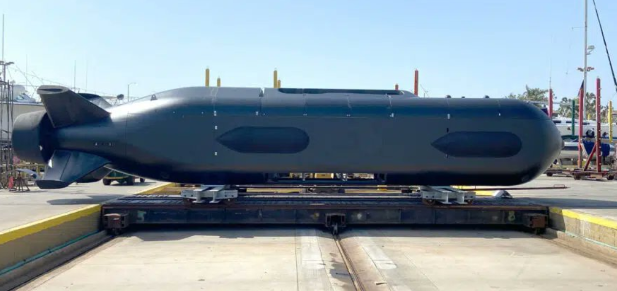 Imágenes del nuevo submarino no tripulado orca XLUUV de Armada de EE.UU.