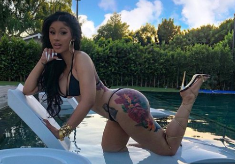 Rapera Cardi B reacciona al proyecto de ley sobre registro automático para el Draft