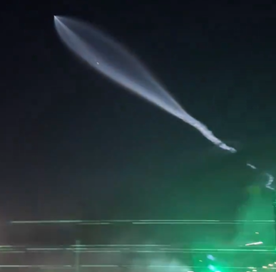 Lanzamiento de SpaceX ilumina el Horizon Music Festival en San Diego