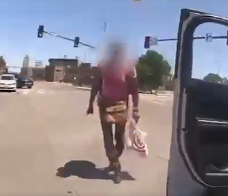 Policía de Denver dispara a persona transgénero armada con cuchillo