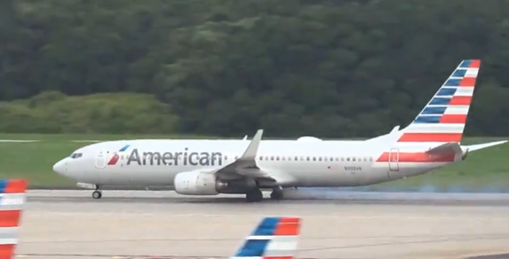 Vuelo de American Airlines evita desastre tras explosión de neumáticos durante despegue