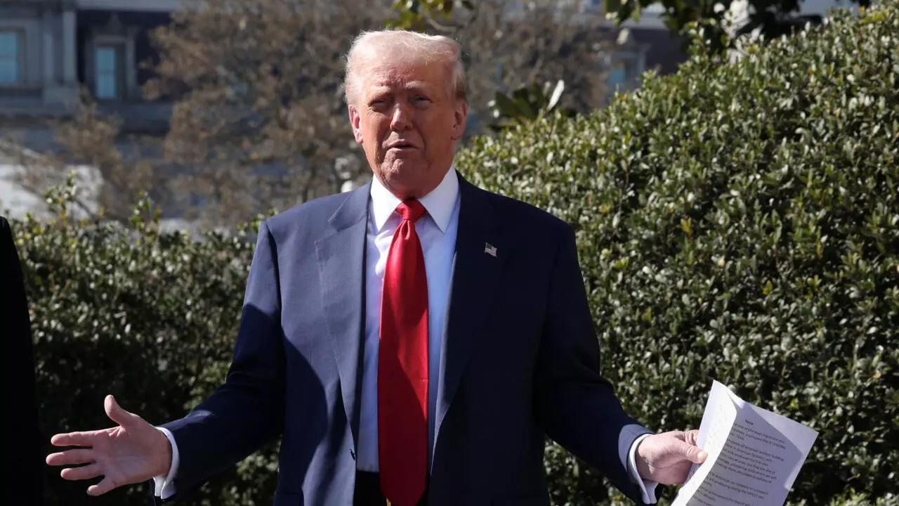 Trump amenaza con aranceles del 50% a partir del 1 de junio si no hay avances con la Unión Europea
