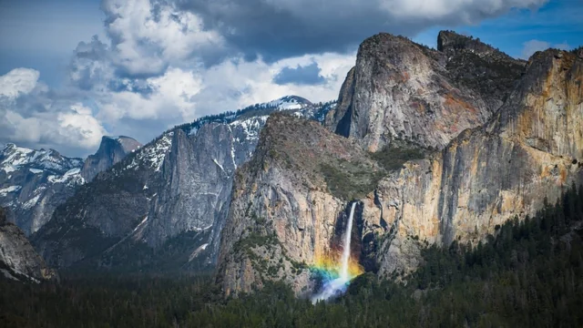 Yosemite suspende apertura de campamentos de alta montaña por razones operativas y de seguridad