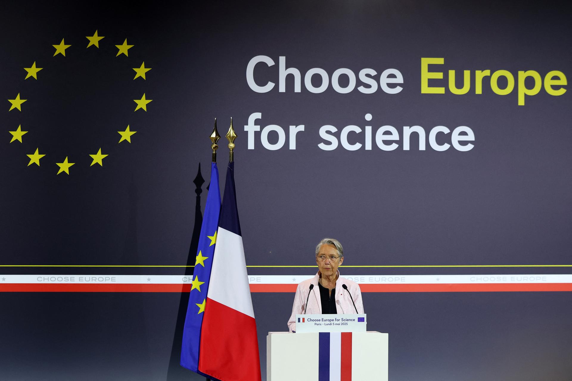 Europa busca atraer talento científico tras recorte de fondos en EE. UU.