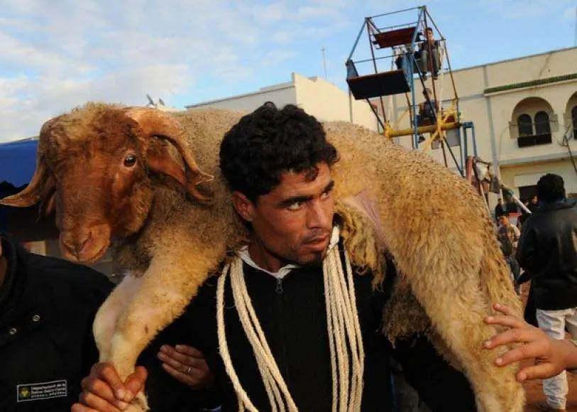 Posible desaceleración económica impacta celebraciones del Eid al-Adha