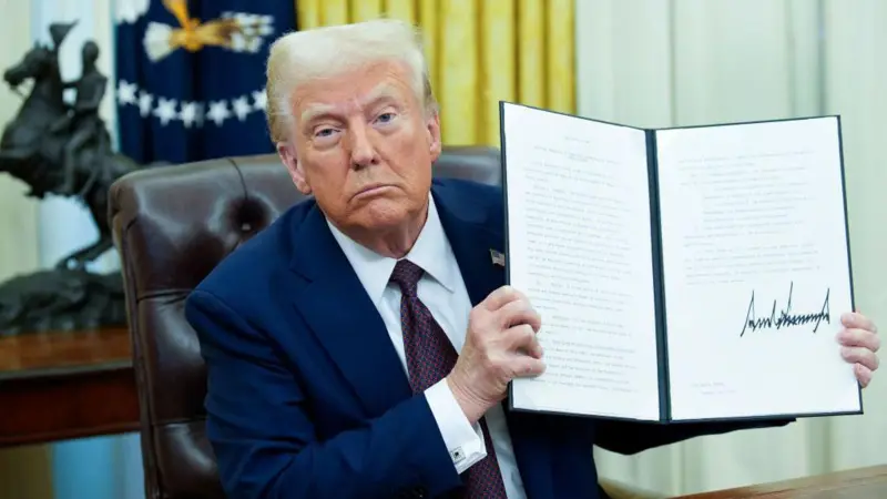 Escenario de Alta Presión para Donald Trump ante Nuevos Frentes Judiciales y Políticos